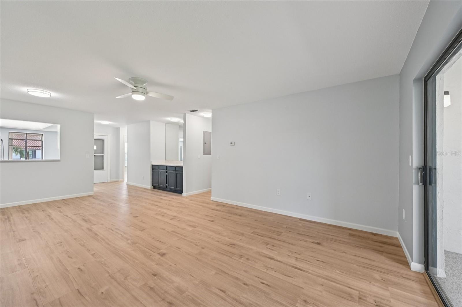 ESTANCIAS OF CAPRI ISLES - Residential