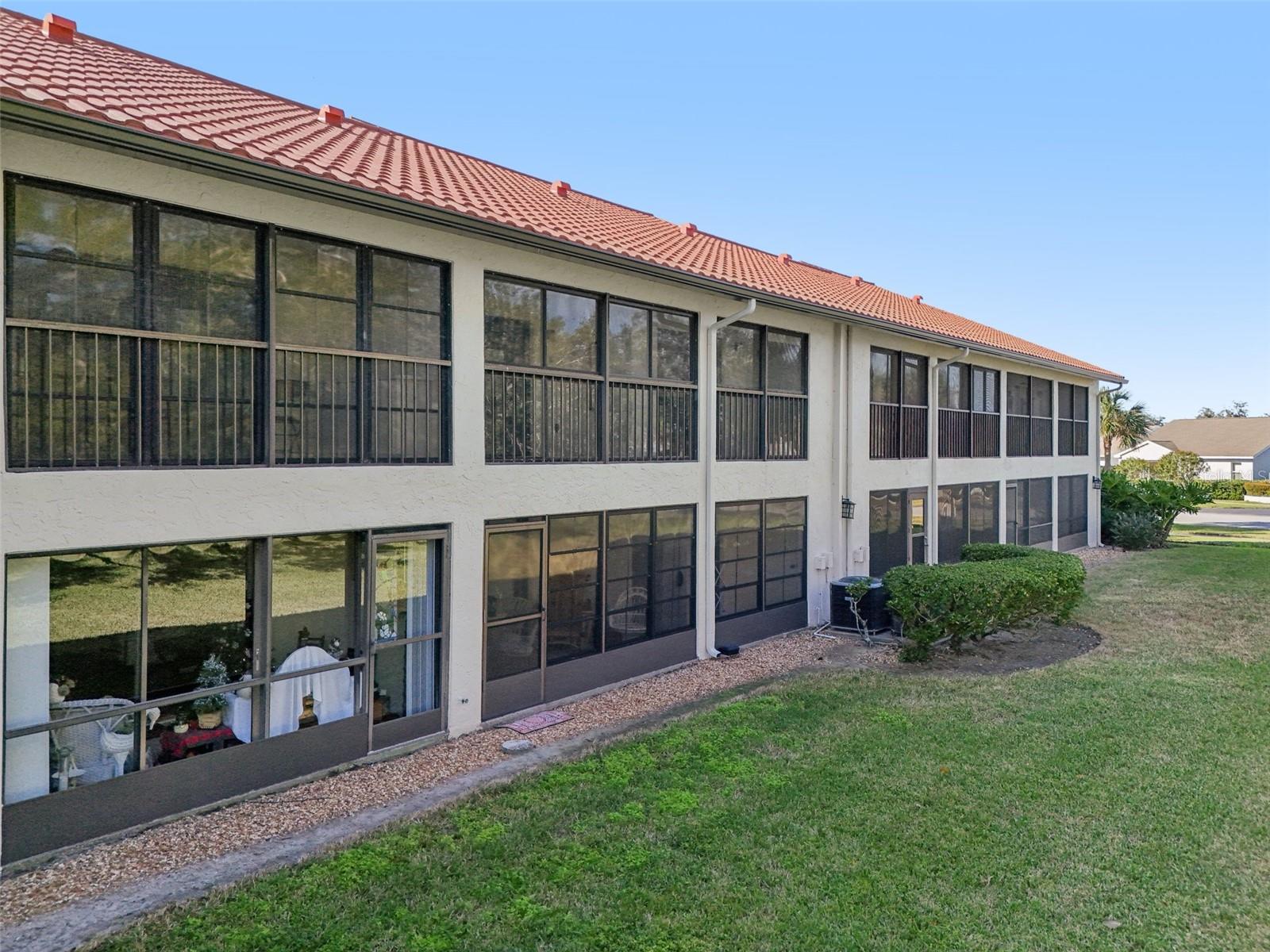 ESTANCIAS OF CAPRI ISLES - Residential