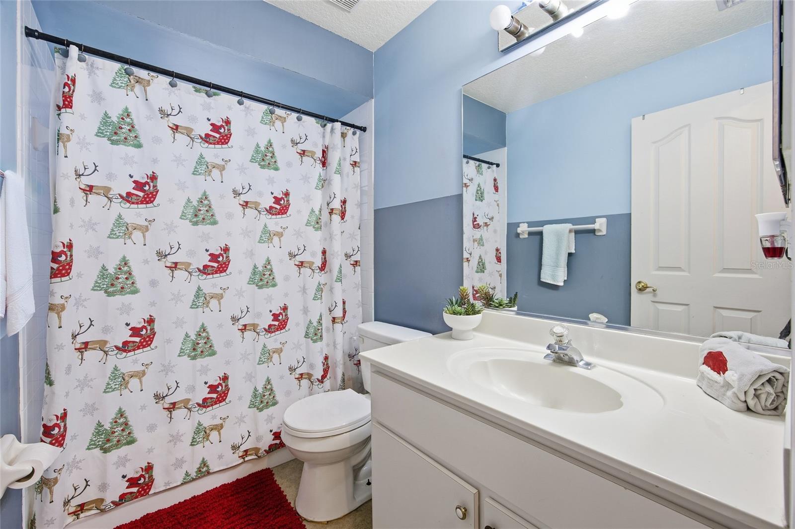 COUNTRY MEADOWS - Residential Lease