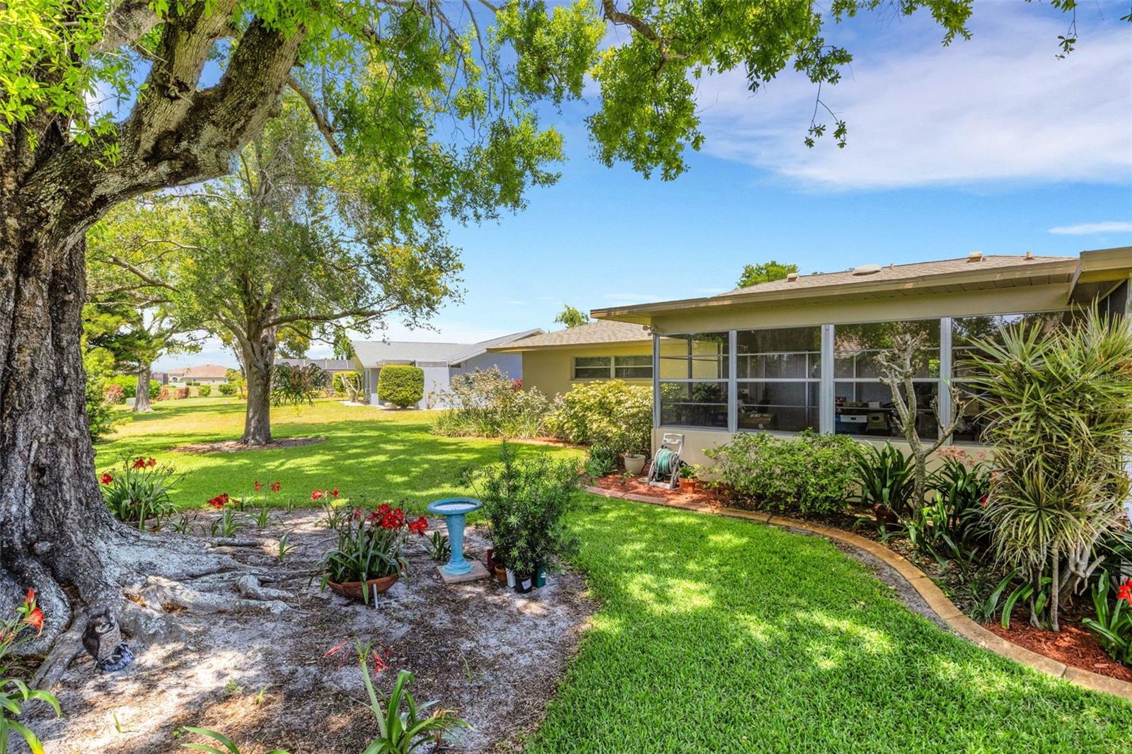 VILLAGE GREEN OF BRADENTON - Residential