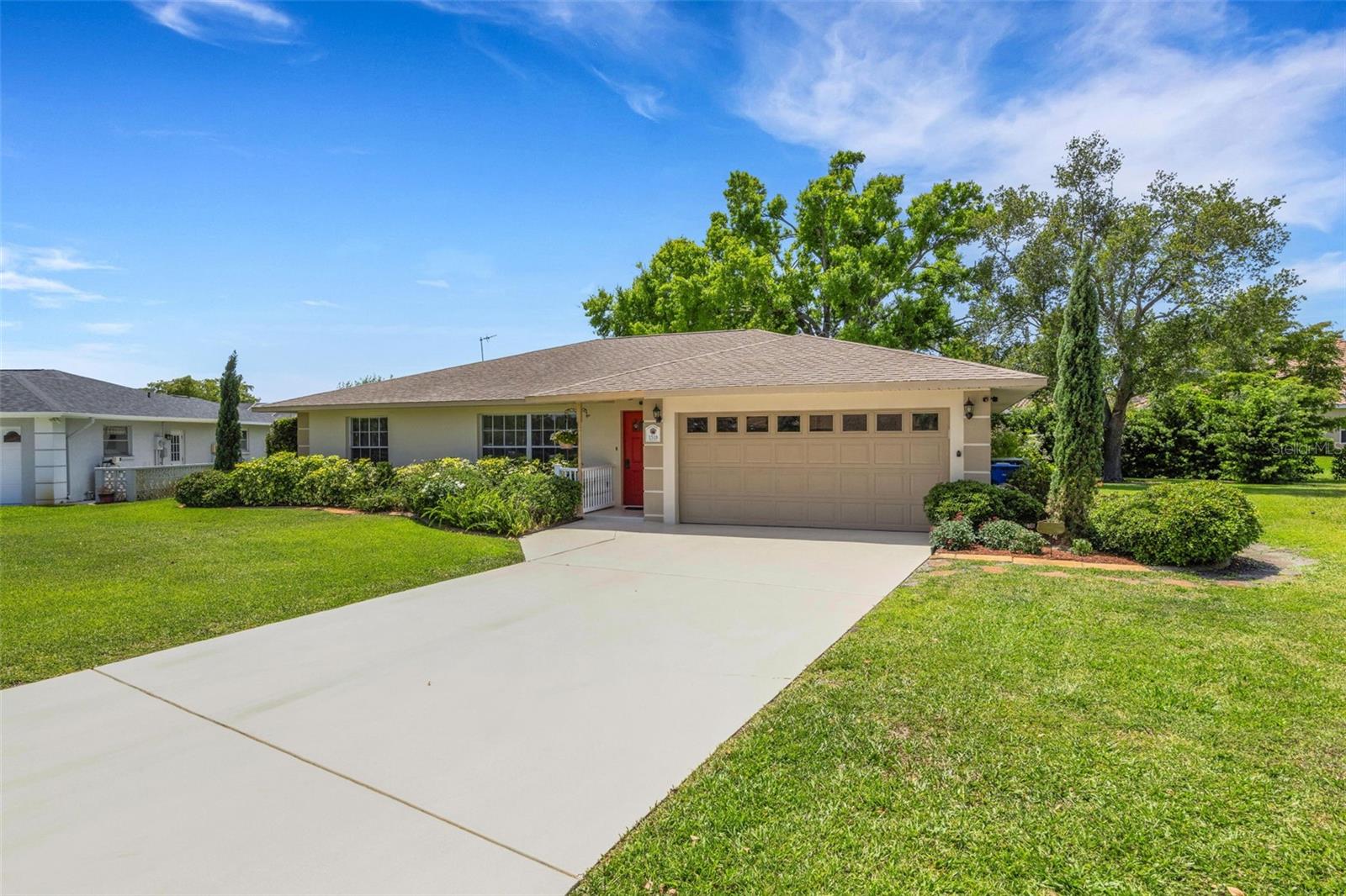 VILLAGE GREEN OF BRADENTON - Residential