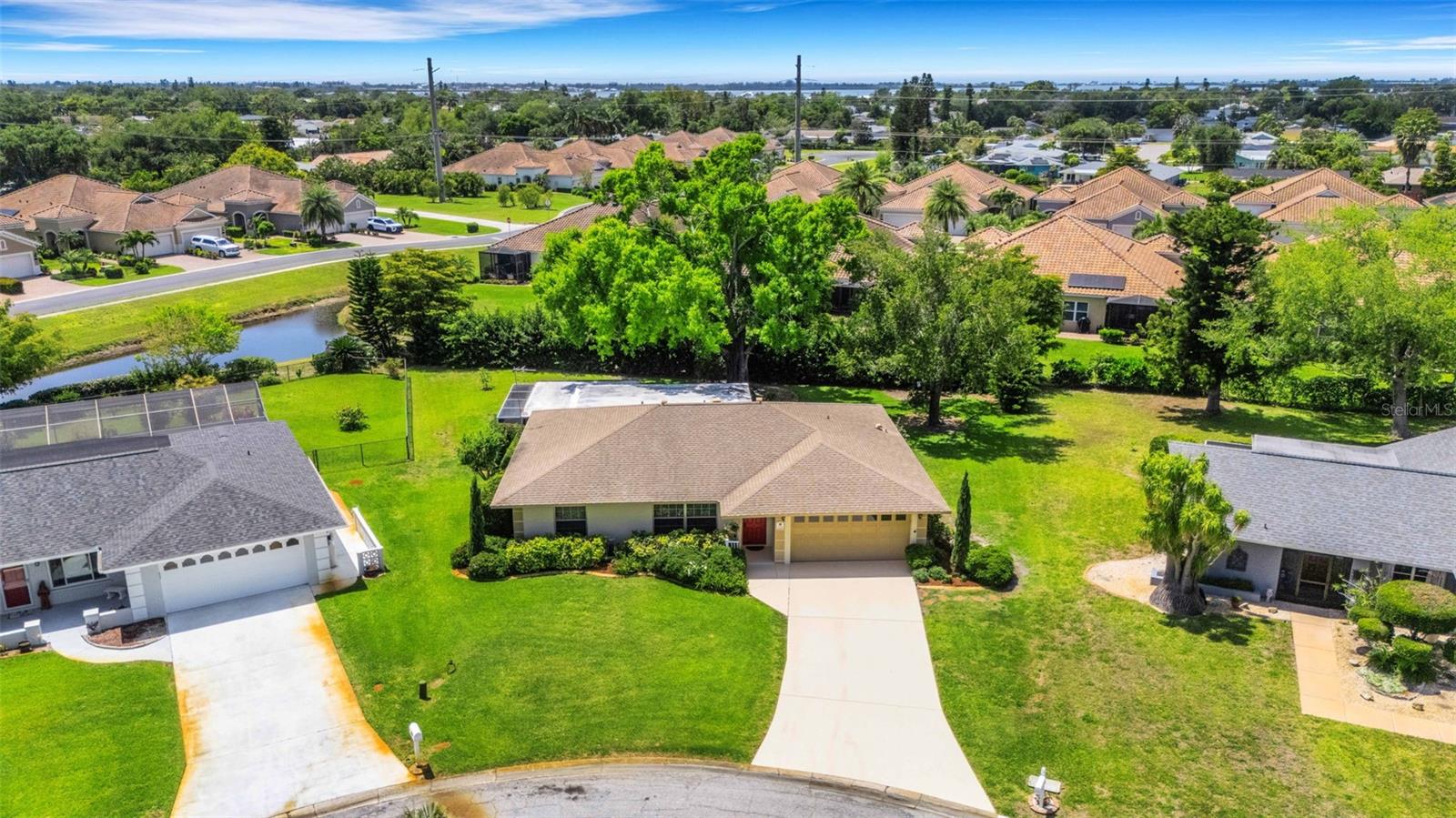 VILLAGE GREEN OF BRADENTON - Residential