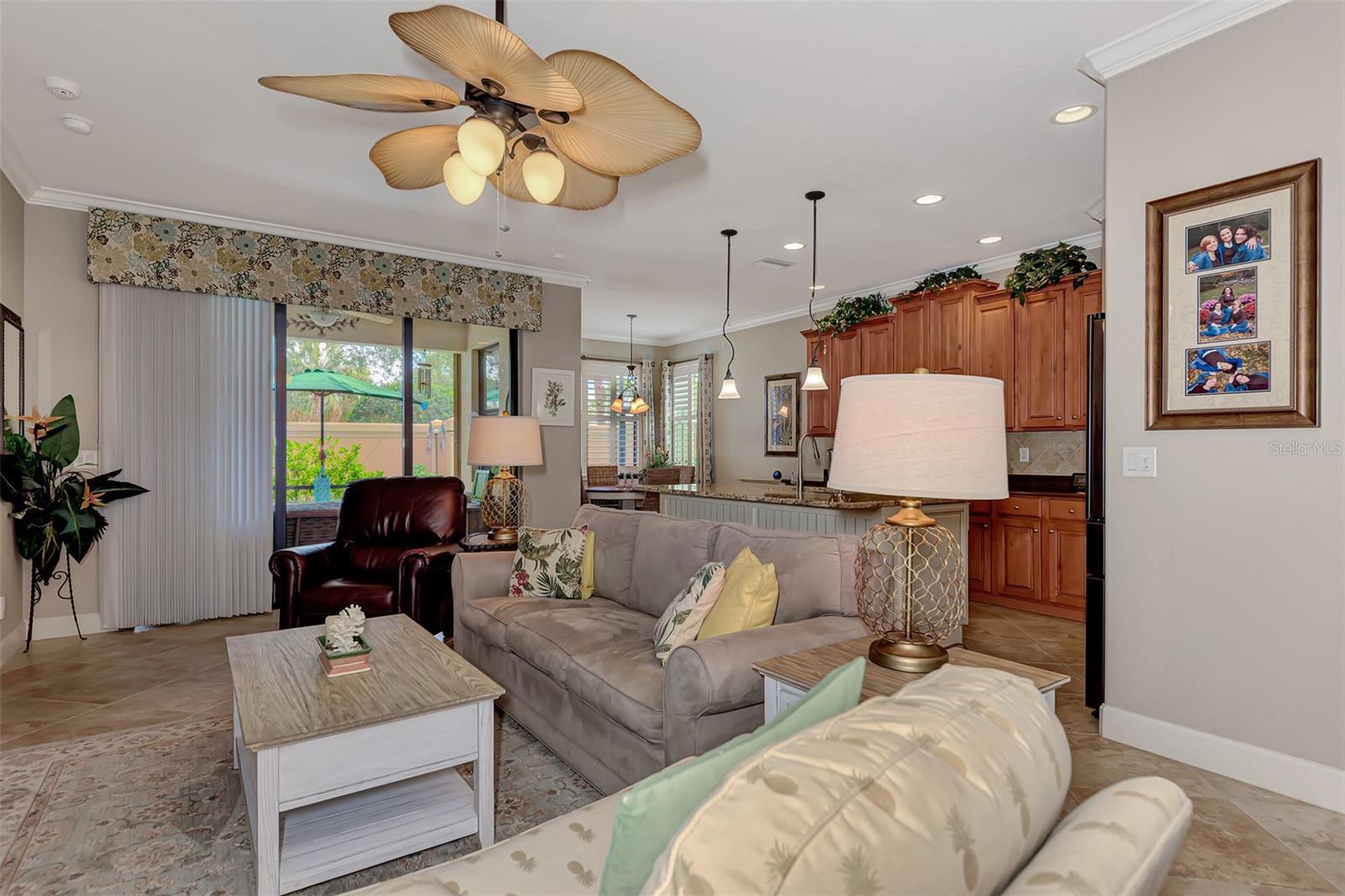 VENETIAN FALLS PH 1 - Residential
