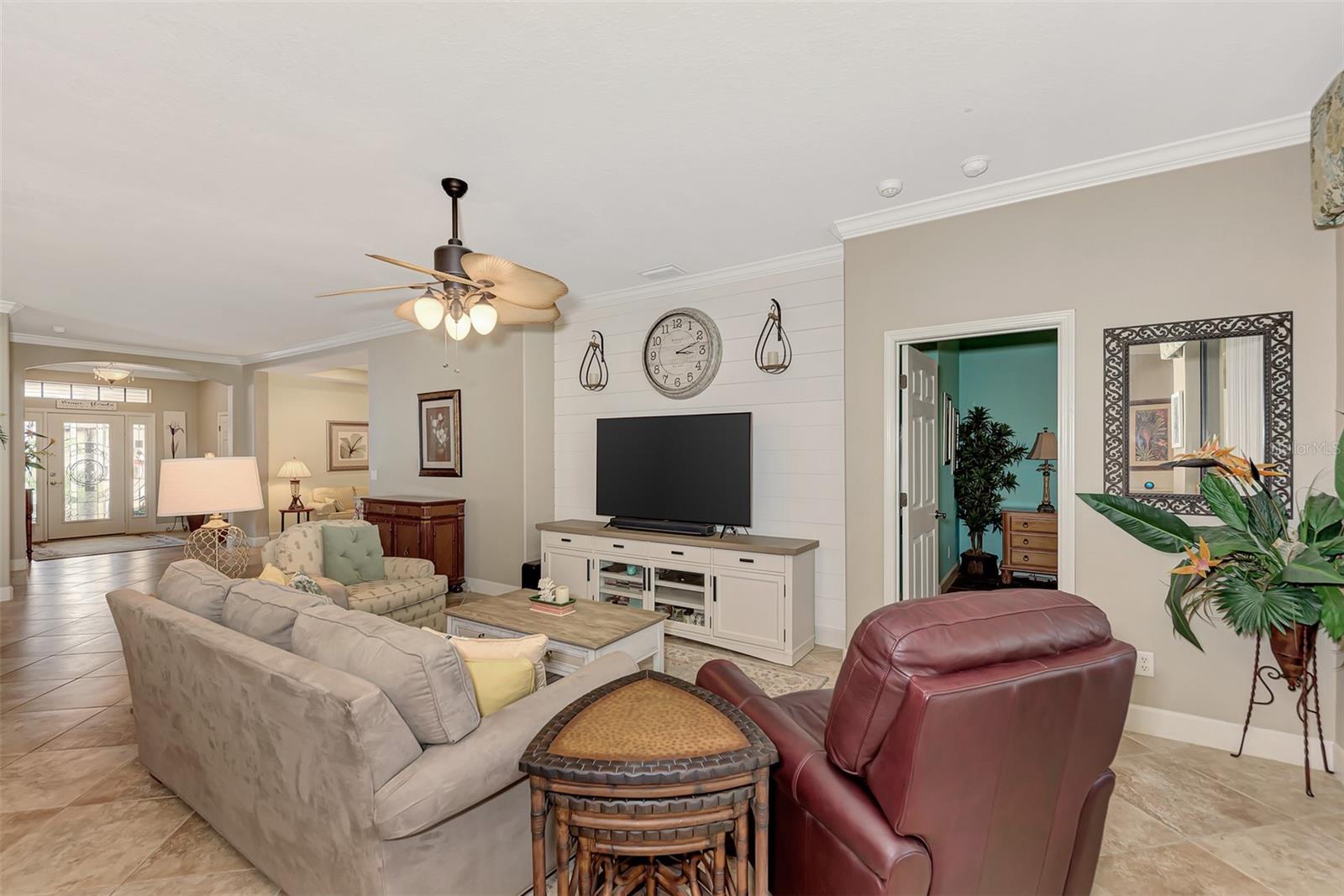 VENETIAN FALLS PH 1 - Residential