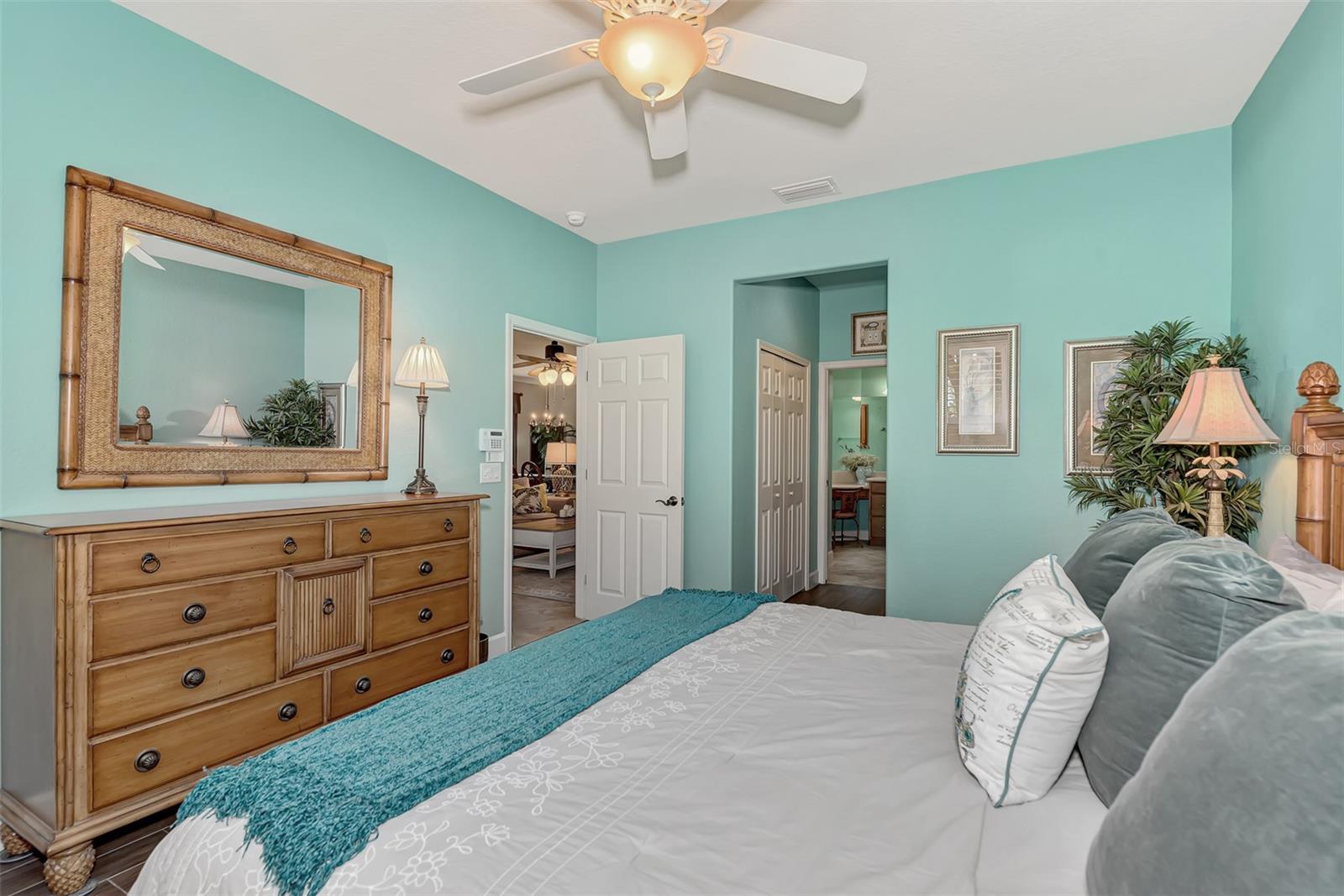 VENETIAN FALLS PH 1 - Residential