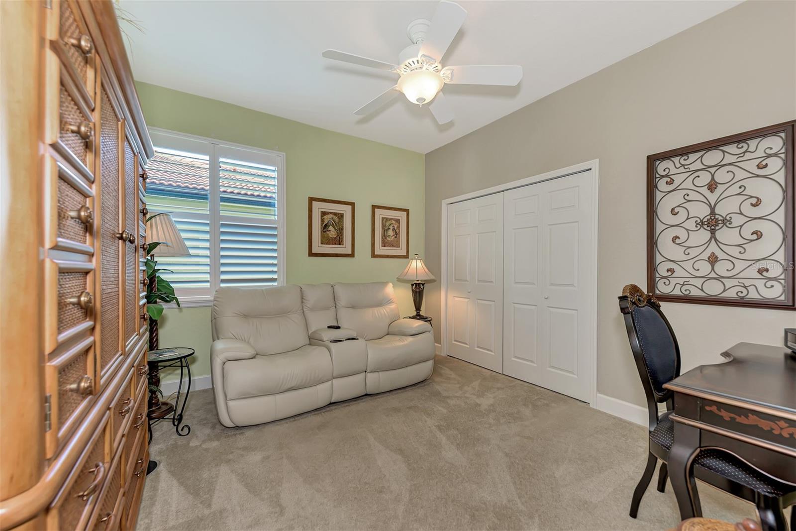 VENETIAN FALLS PH 1 - Residential
