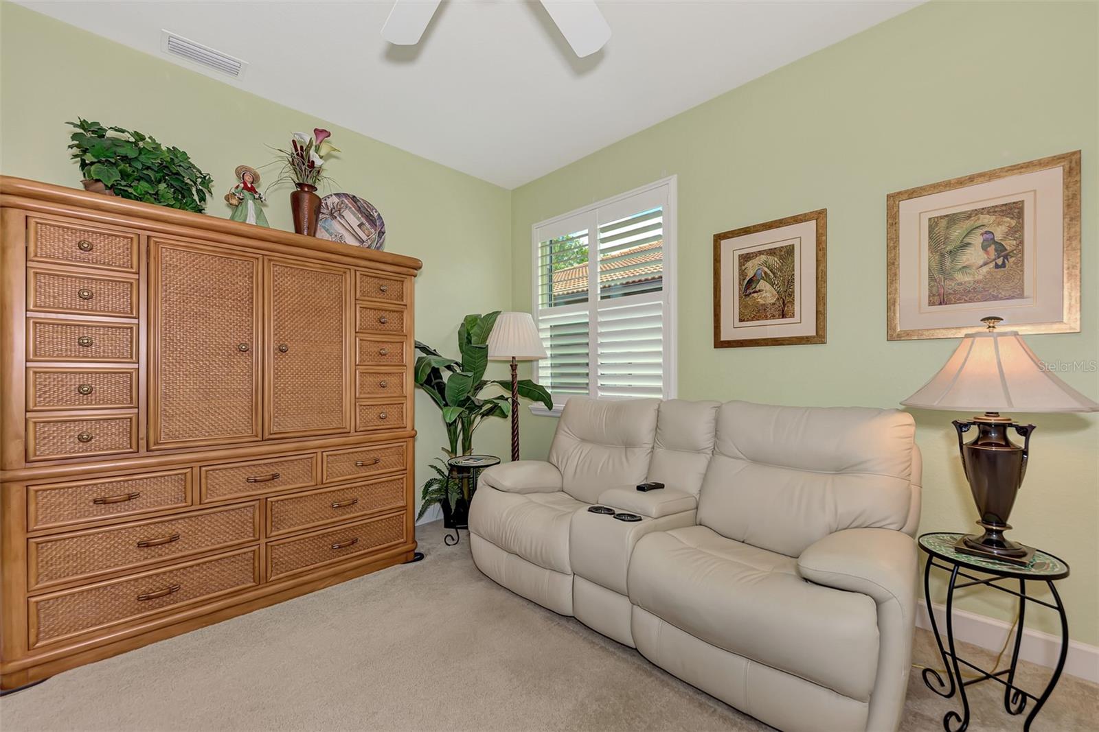 VENETIAN FALLS PH 1 - Residential