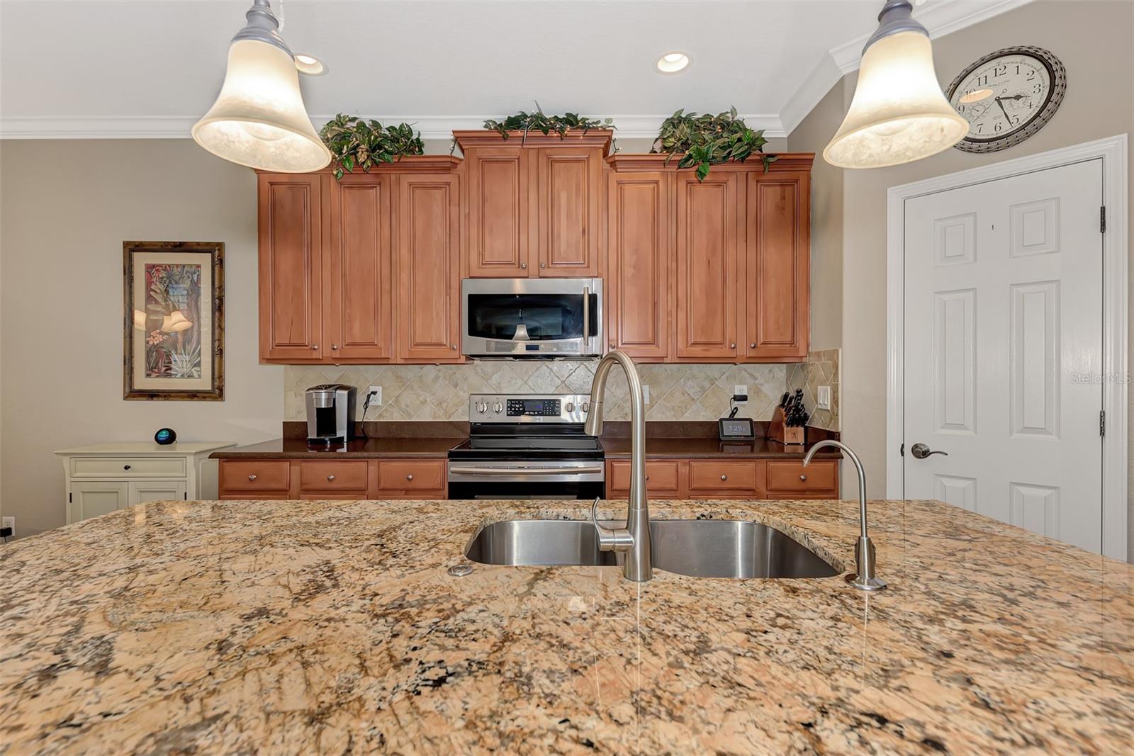 VENETIAN FALLS PH 1 - Residential
