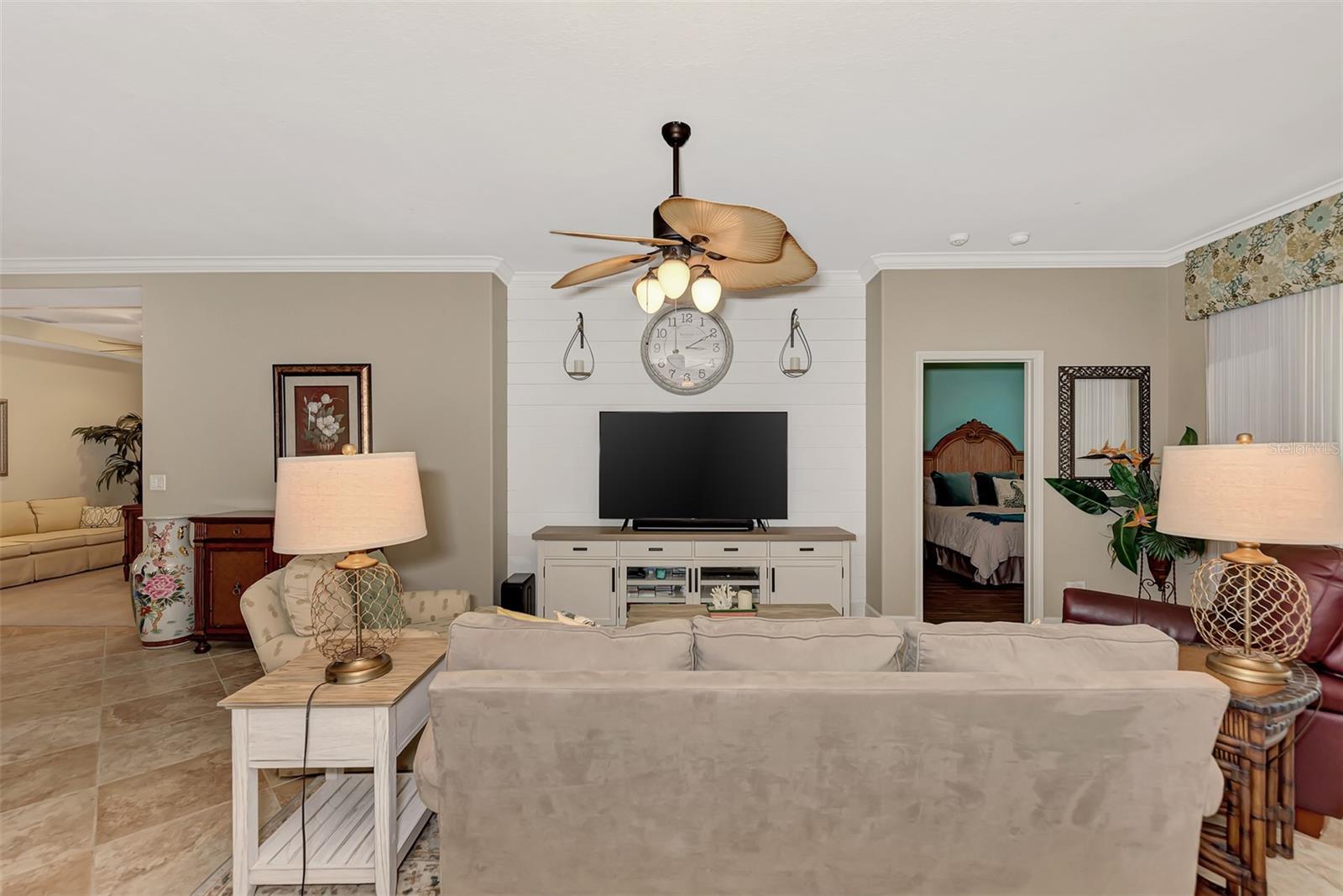 VENETIAN FALLS PH 1 - Residential