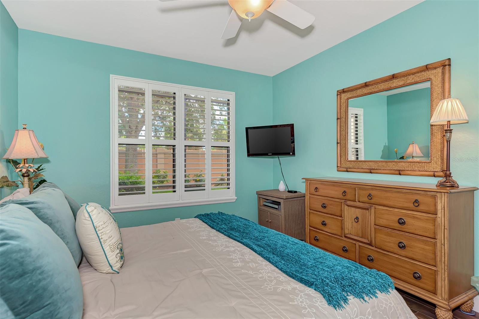 VENETIAN FALLS PH 1 - Residential