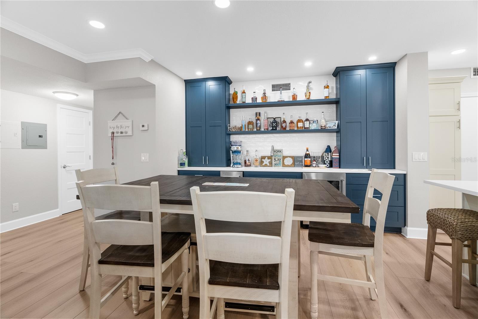 SEAMARK CONDO - Residential Lease