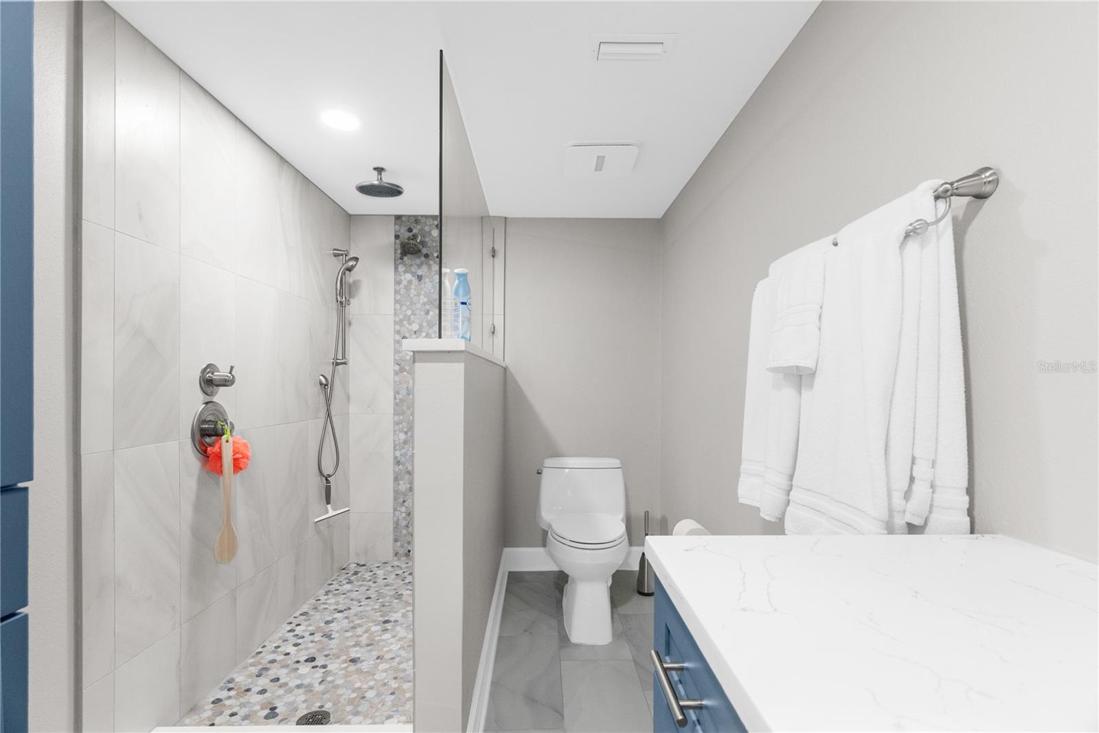 SEAMARK CONDO - Residential Lease