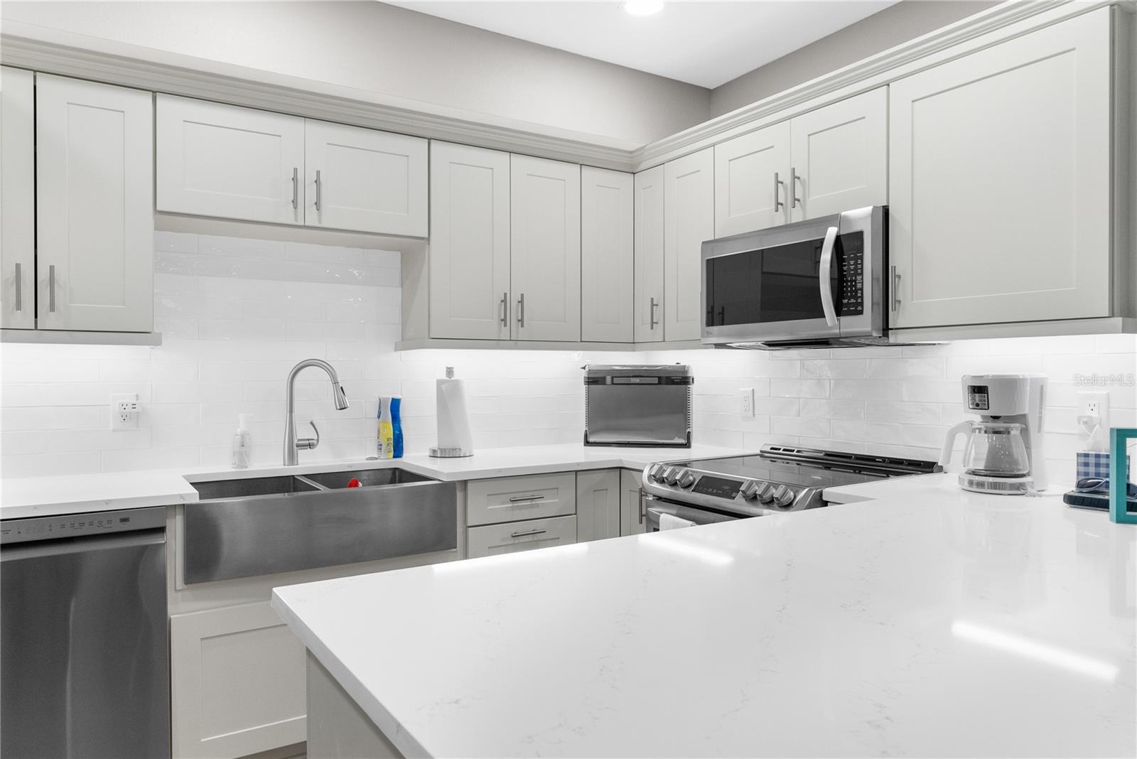 SEAMARK CONDO - Residential Lease