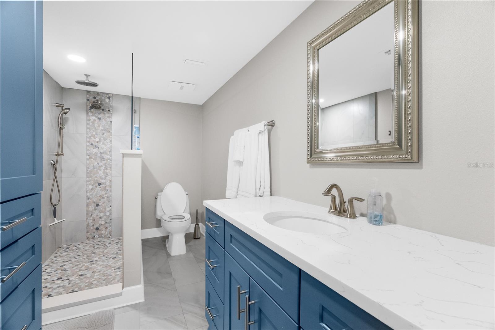 SEAMARK CONDO - Residential Lease