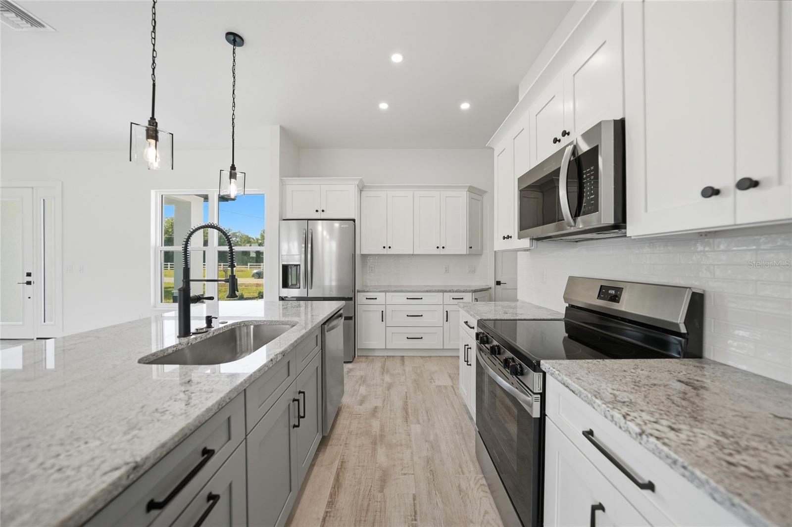 SUNNYBREEZE HARBOR GOLF COURSE - Residential