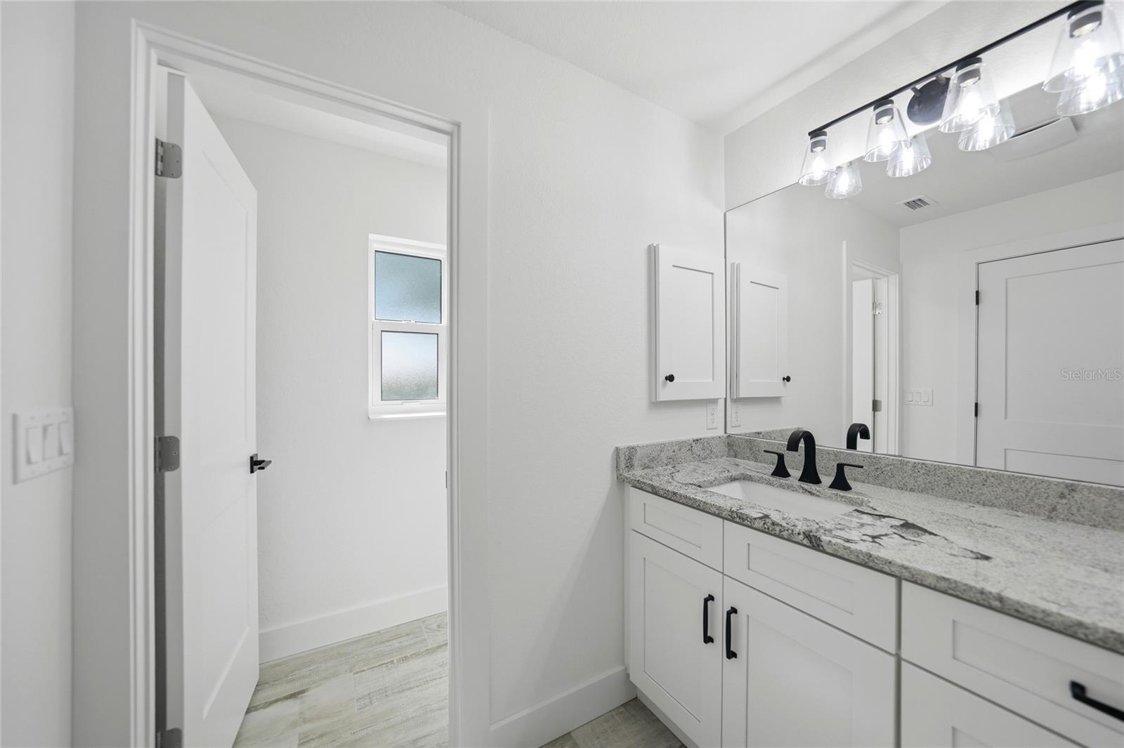 SUNNYBREEZE HARBOR GOLF COURSE - Residential