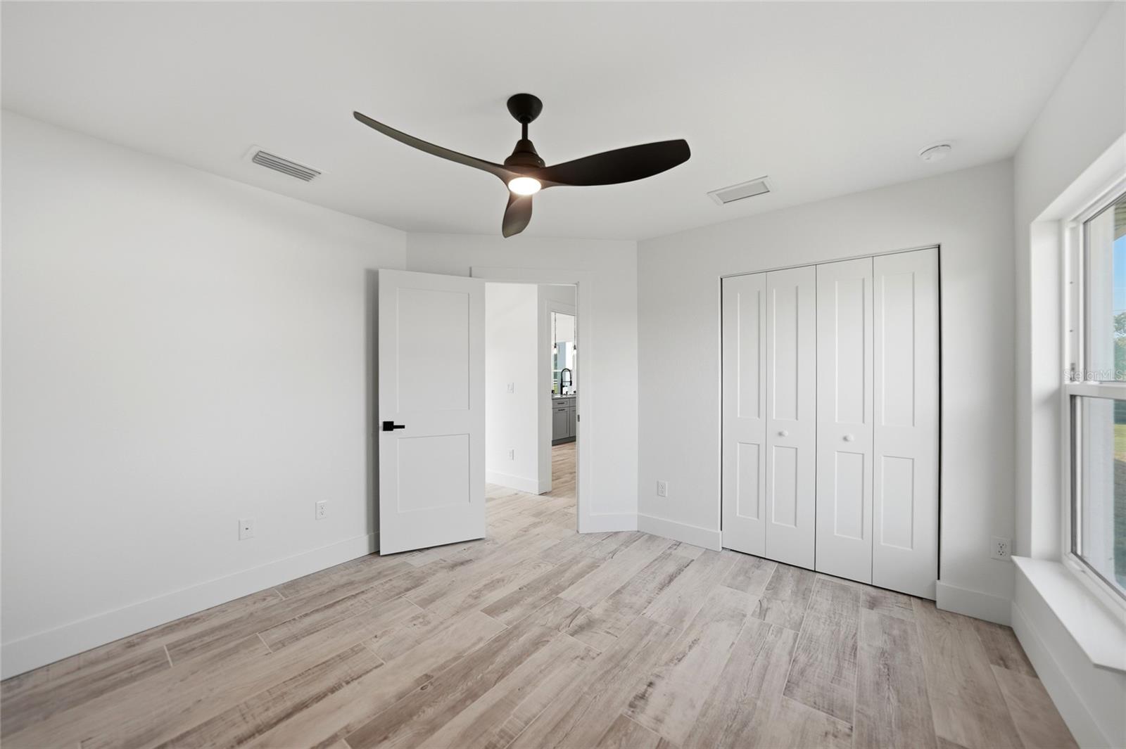 SUNNYBREEZE HARBOR GOLF COURSE - Residential
