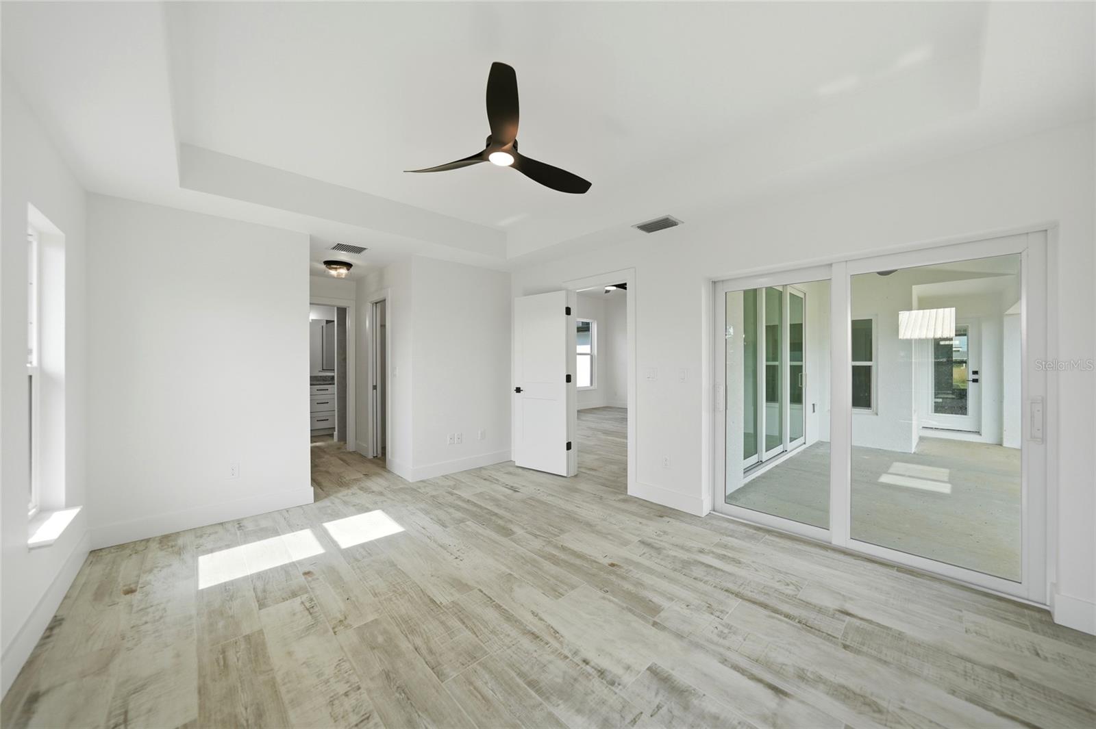 SUNNYBREEZE HARBOR GOLF COURSE - Residential
