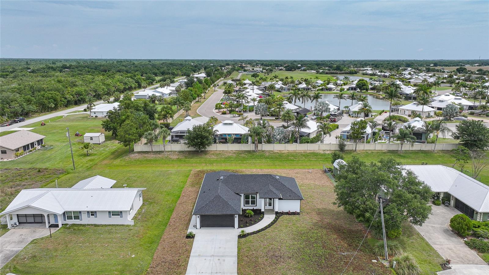 SUNNYBREEZE HARBOR GOLF COURSE - Residential
