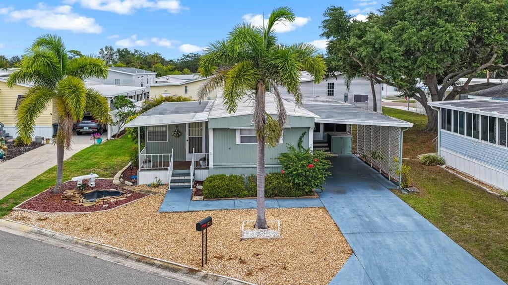 Photo of 123 Saint Kitts Way, Apollo Beach, FL 33572 (MLS # TB8444964)