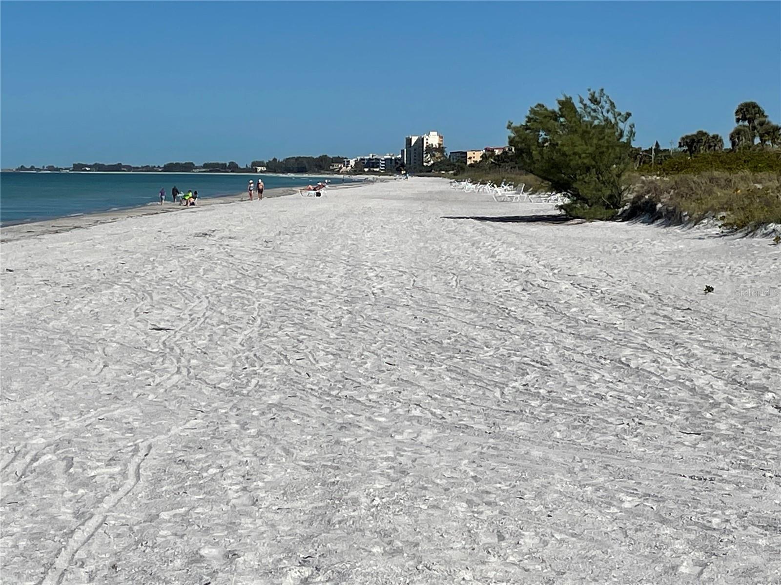 GULFSHORE OF LONGBOAT KEY - Residential