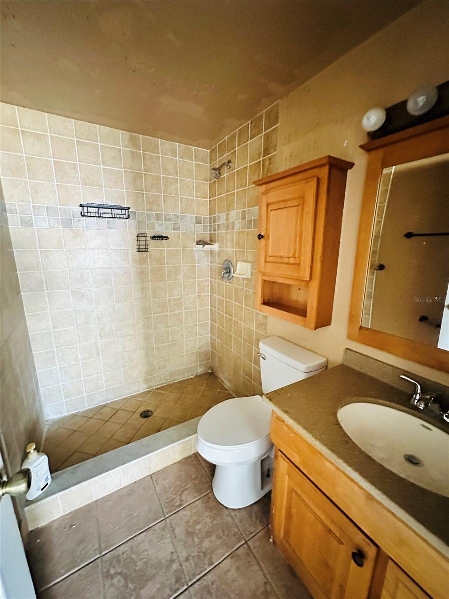 BERKSHIRES IN DEANBURG 04-17-30 - Residential