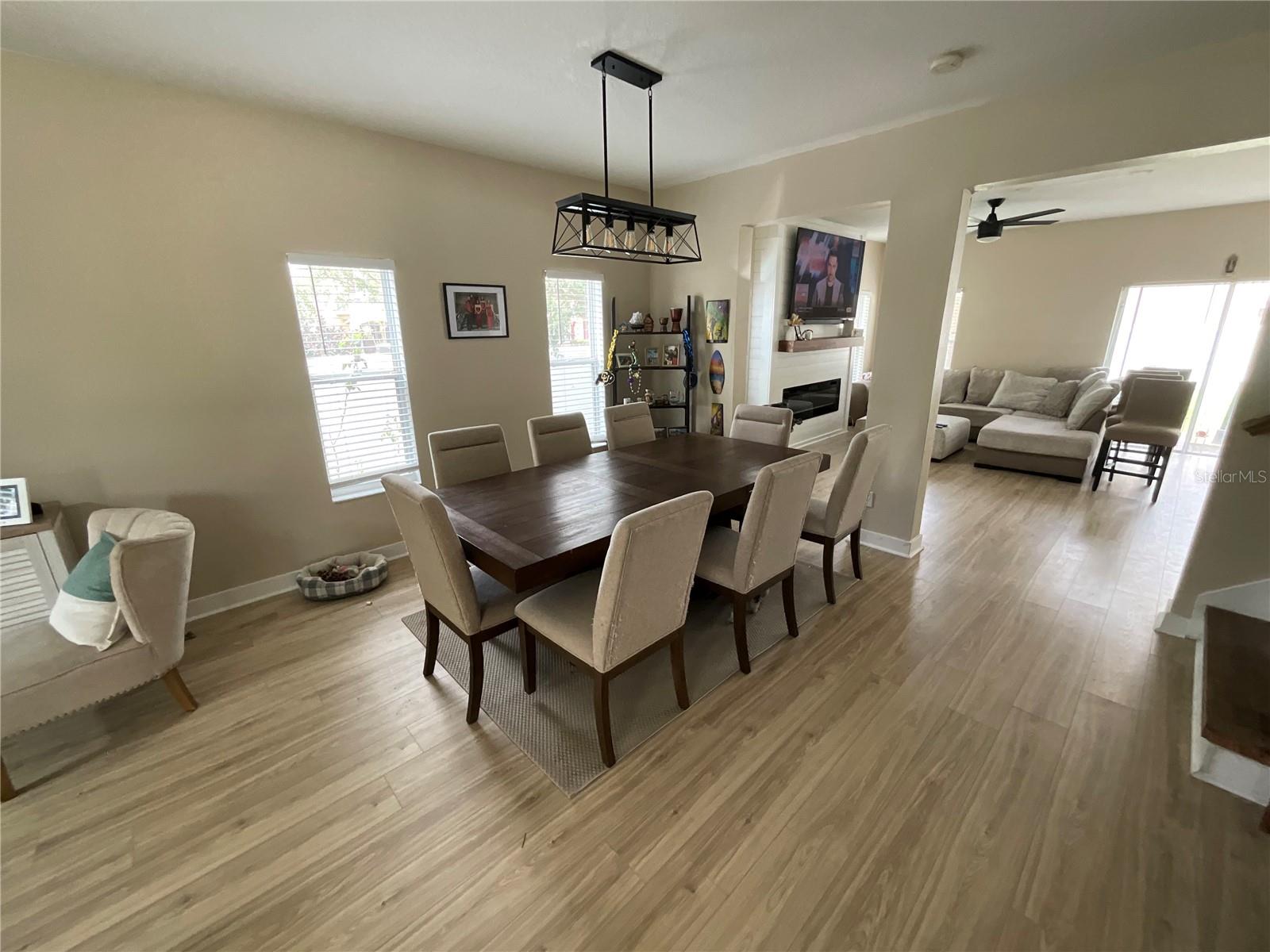 1404 SWAINSON COURT