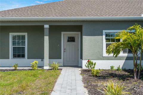 A home in PORT CHARLOTTE