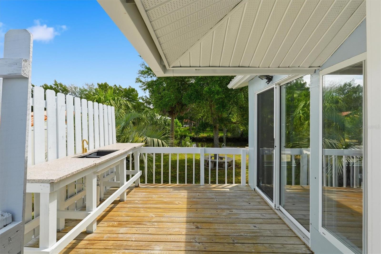 SIESTA SHORES UNIT 02 - Residential