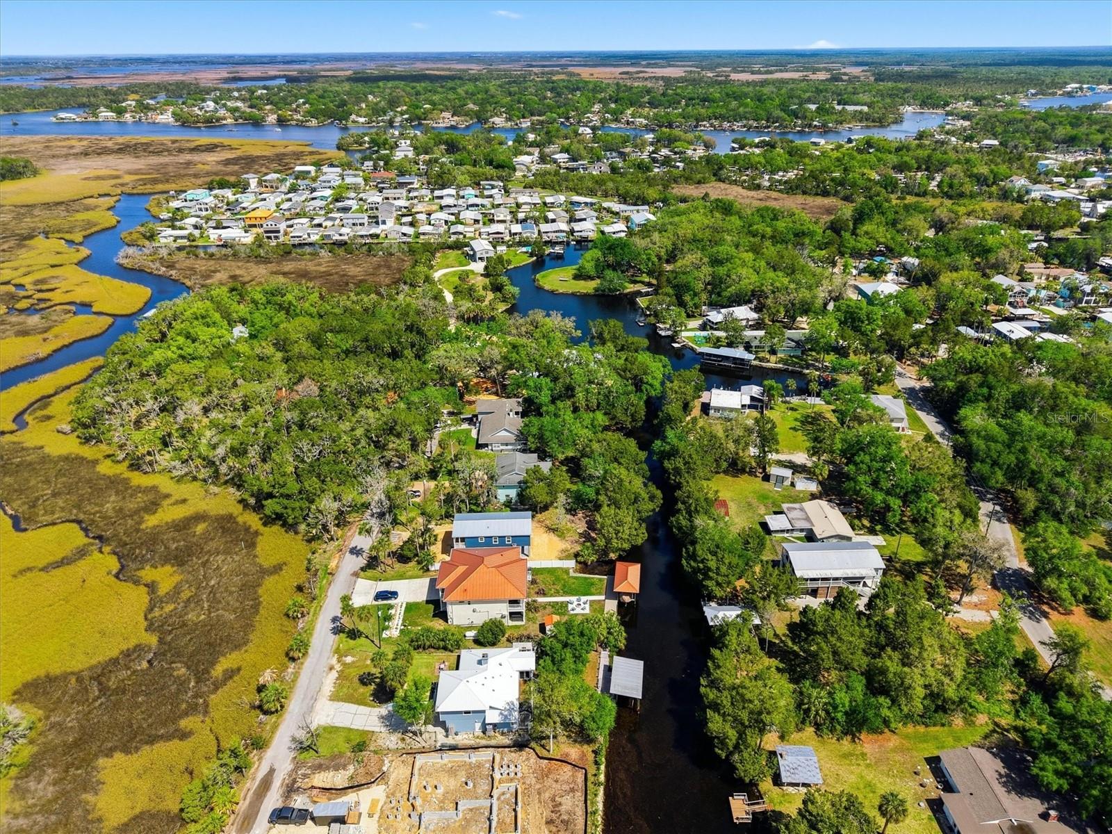 SIESTA SHORES UNIT 02 - Residential