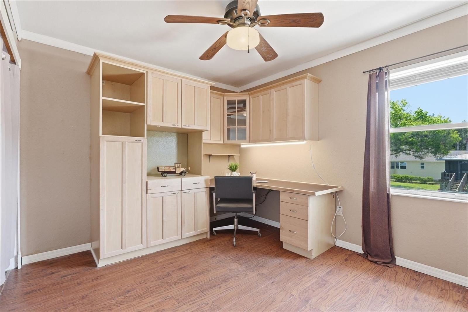 SIESTA SHORES UNIT 02 - Residential