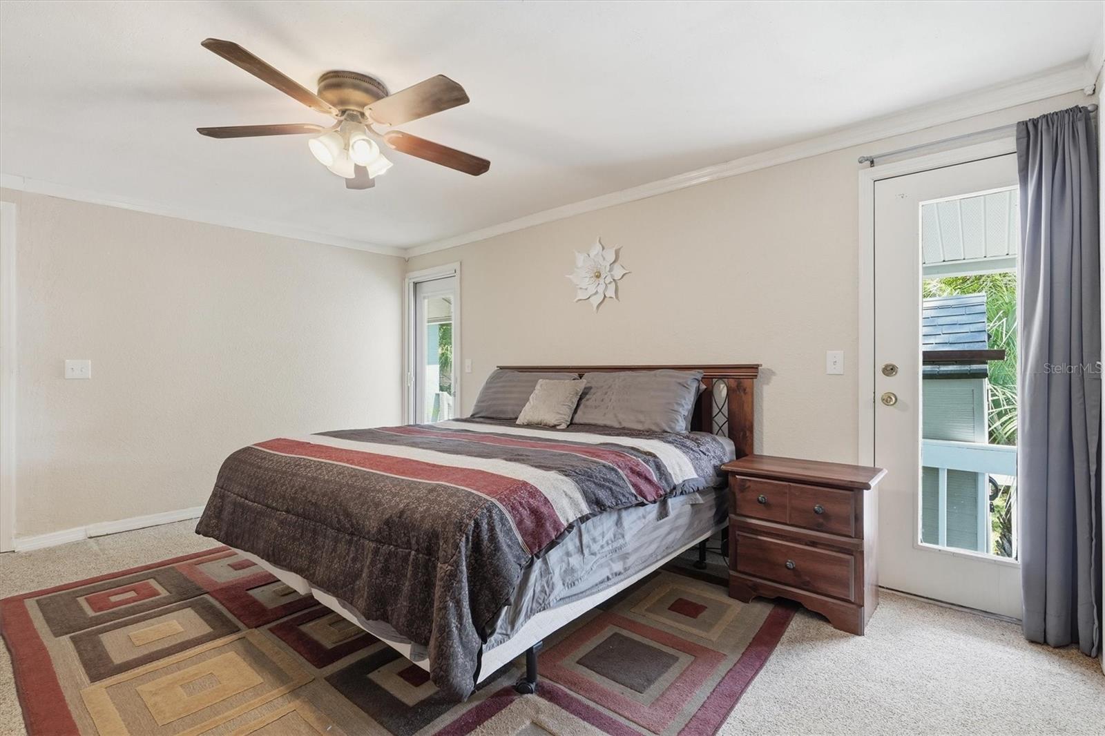 SIESTA SHORES UNIT 02 - Residential