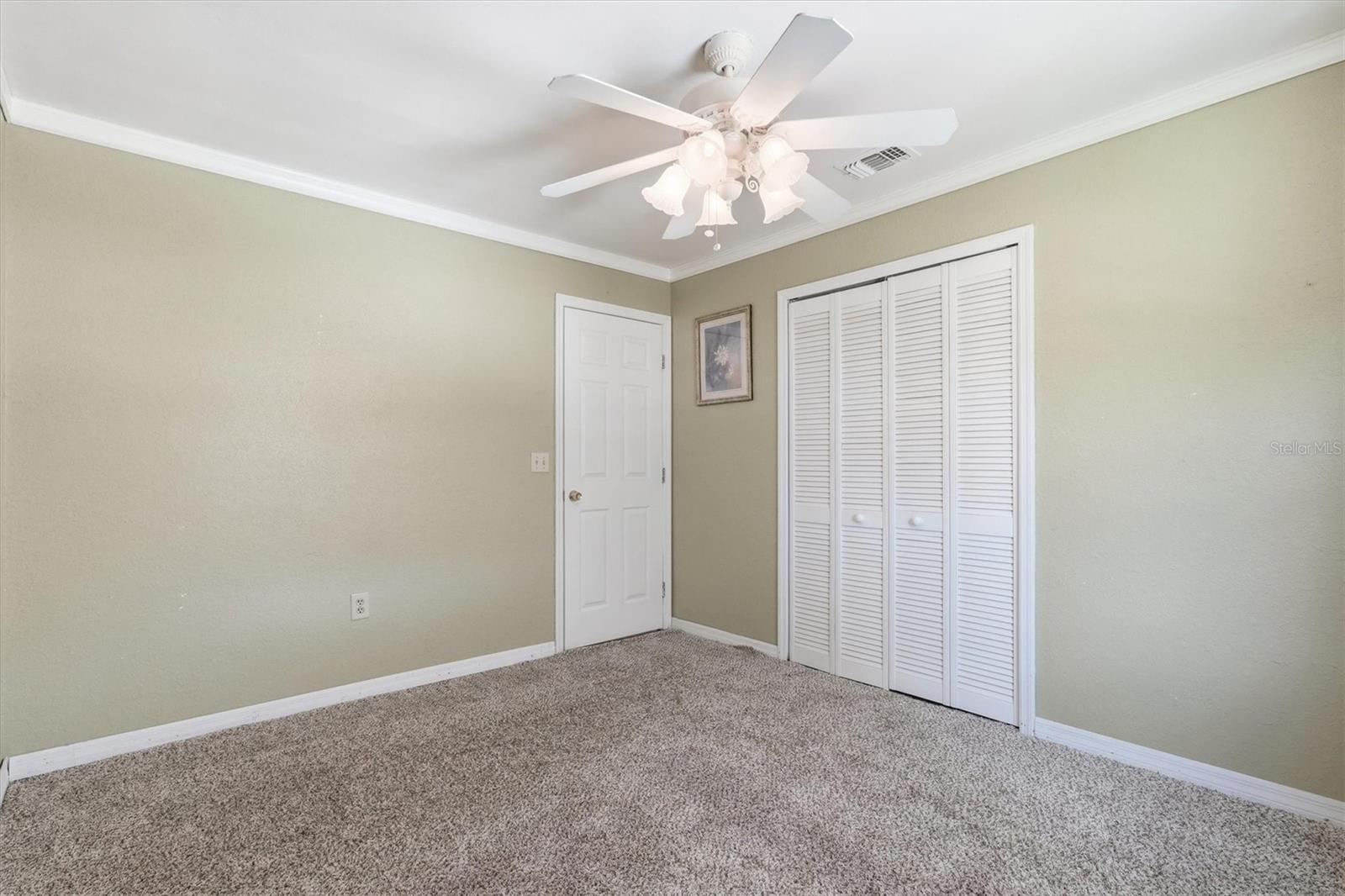 SIESTA SHORES UNIT 02 - Residential