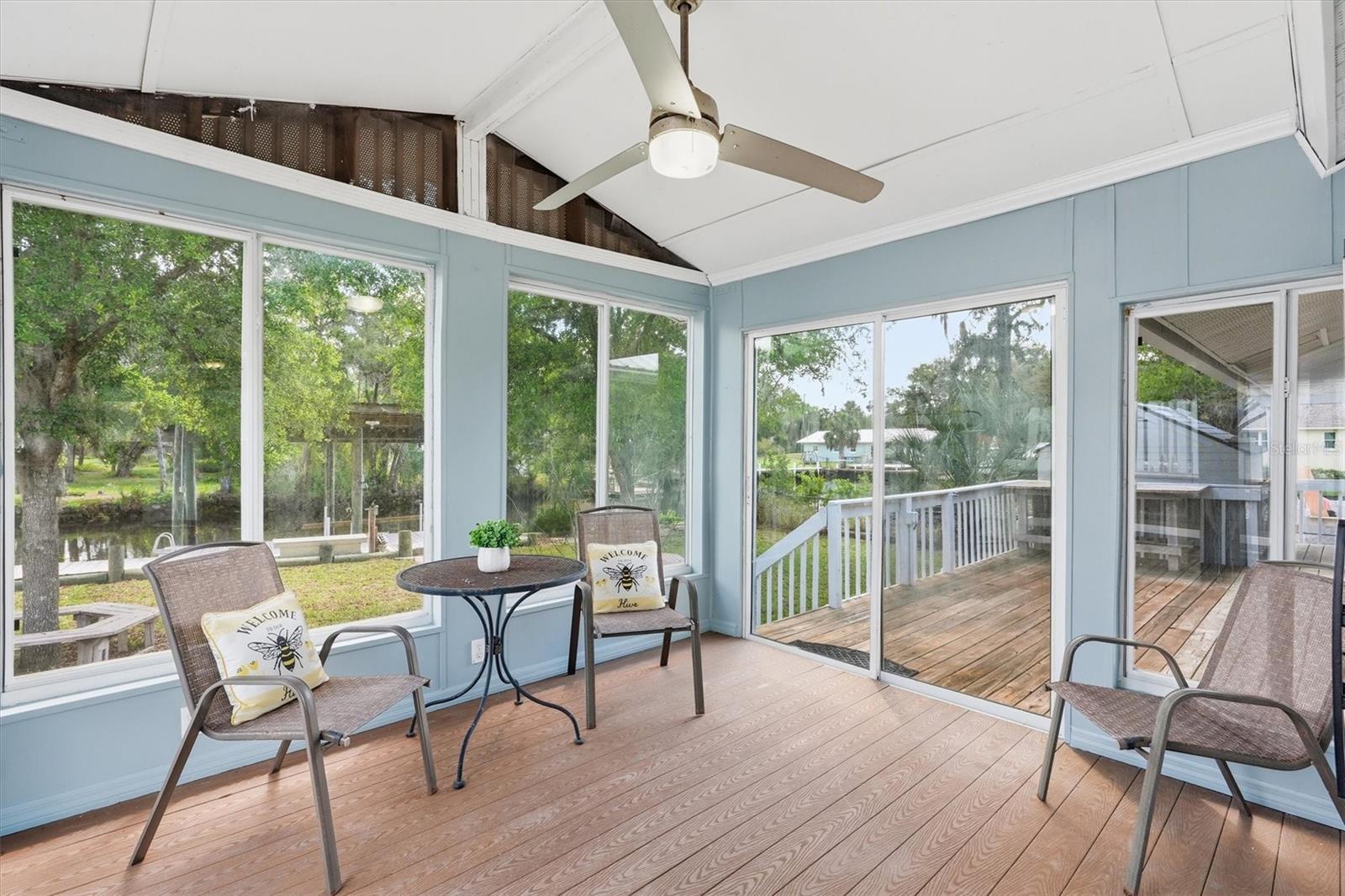 SIESTA SHORES UNIT 02 - Residential