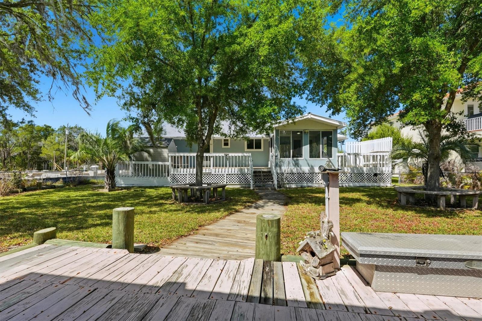 SIESTA SHORES UNIT 02 - Residential