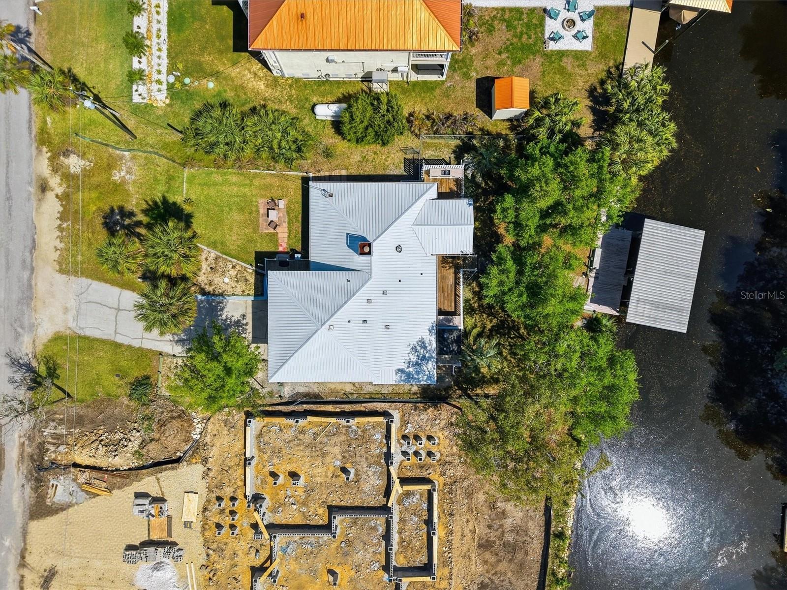 SIESTA SHORES UNIT 02 - Residential