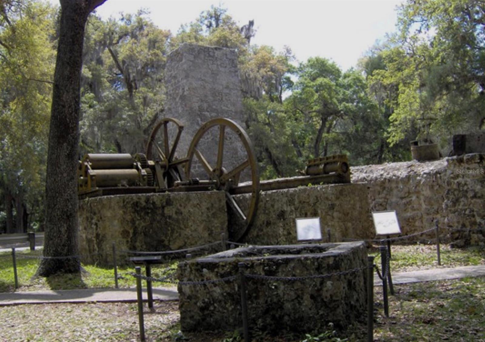 SIESTA SHORES UNIT 02 - Residential