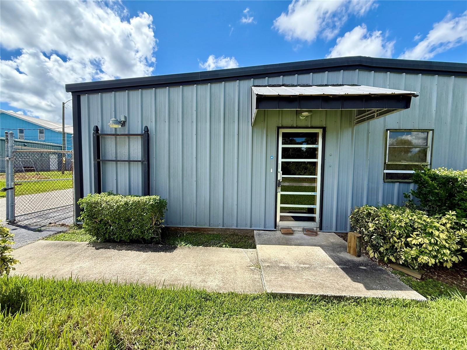 530 W BRANNEN ROAD