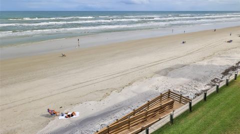 A home in NEW SMYRNA BEACH