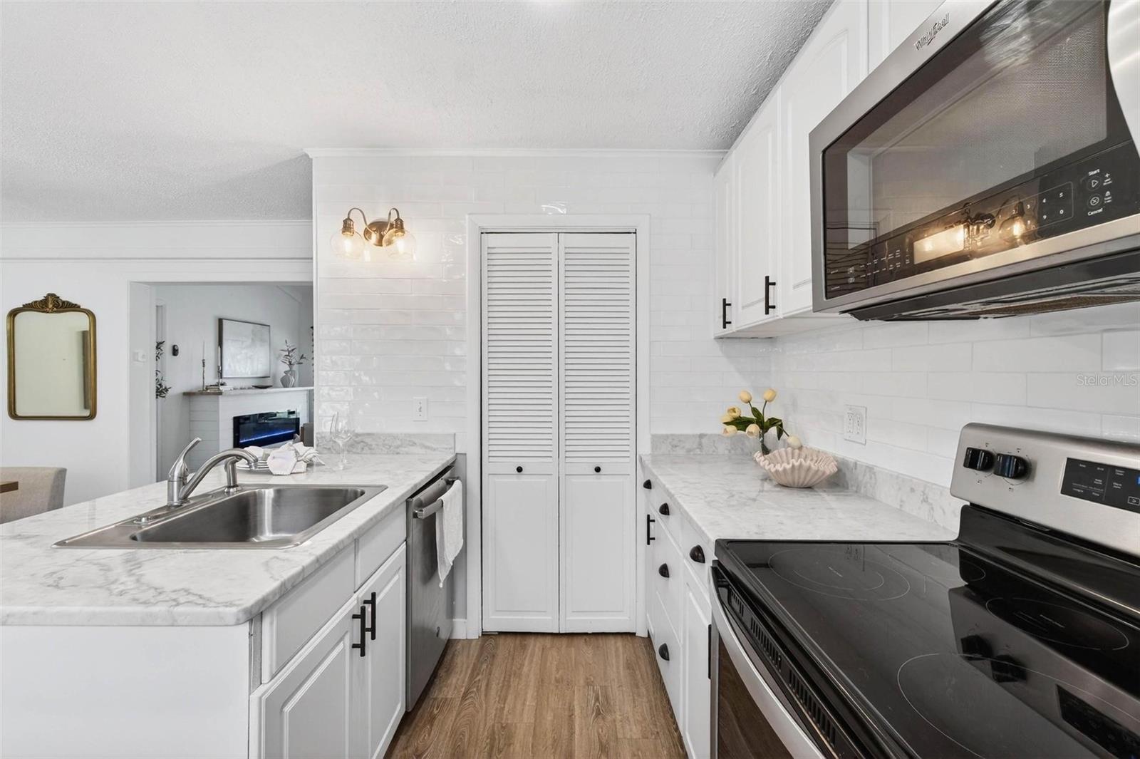 ZEHRCREST HEIGHTS - Residential