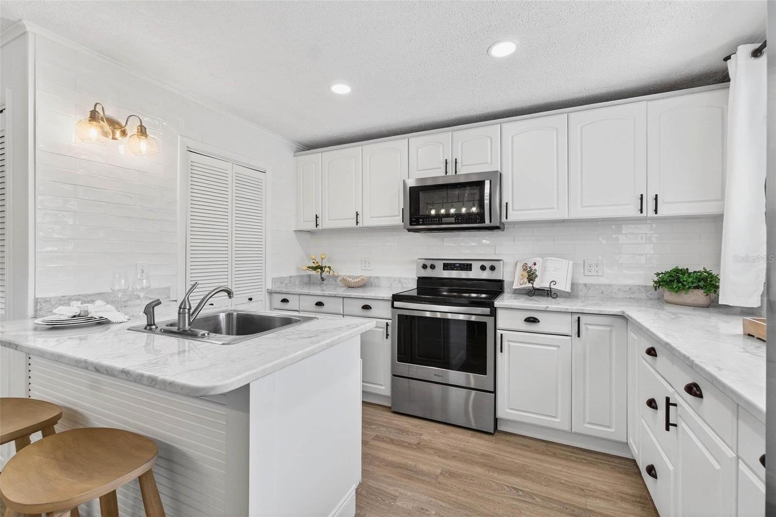 ZEHRCREST HEIGHTS - Residential