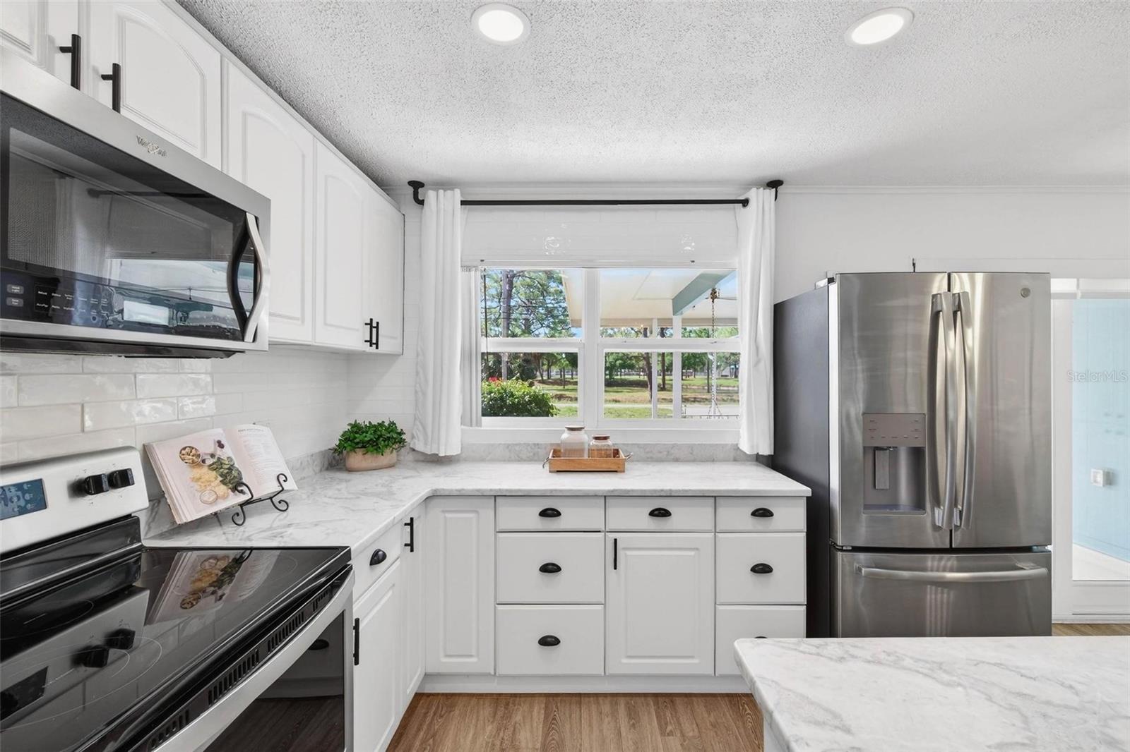 ZEHRCREST HEIGHTS - Residential