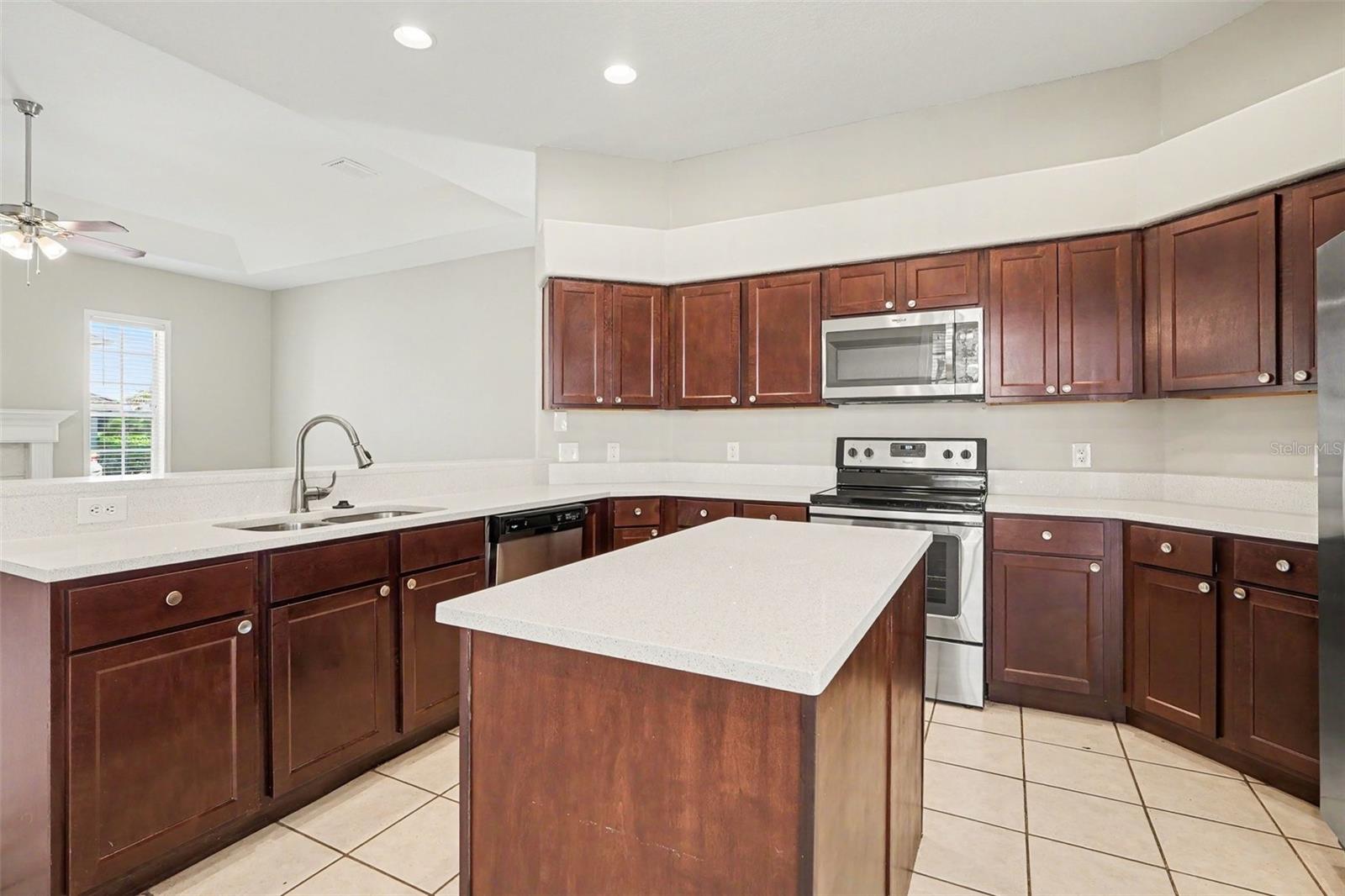 SUMMERLAND HILLS ADD - Residential