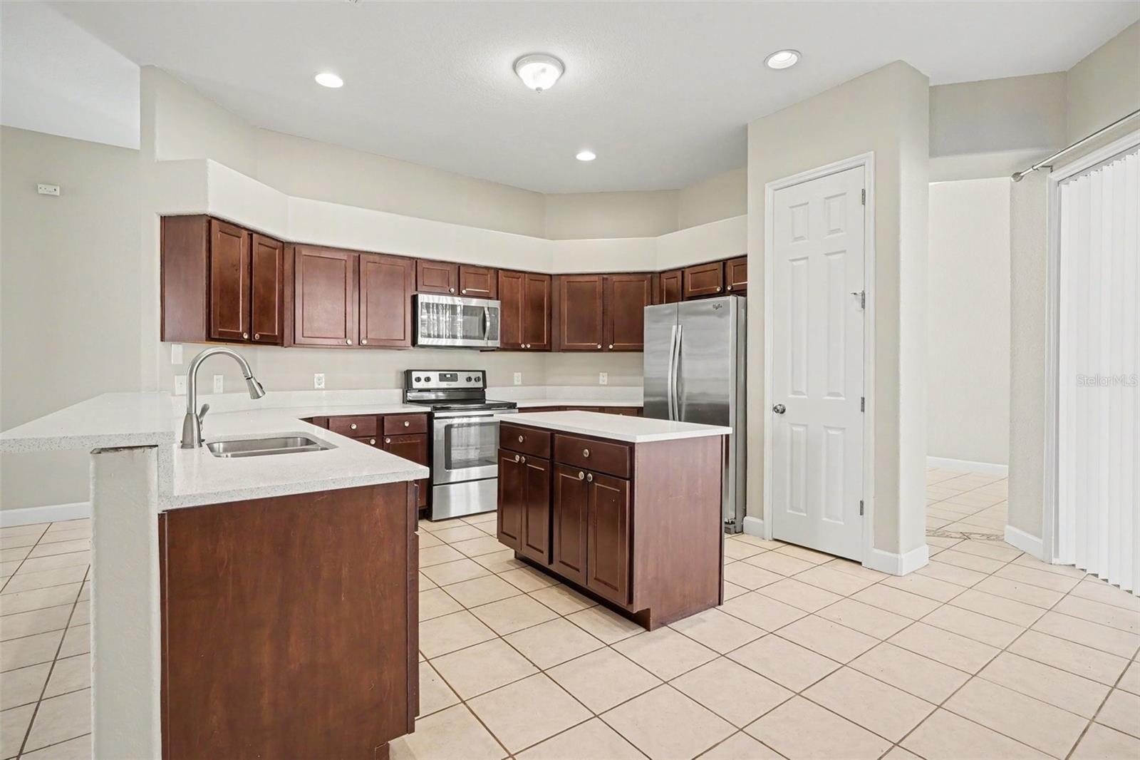 SUMMERLAND HILLS ADD - Residential
