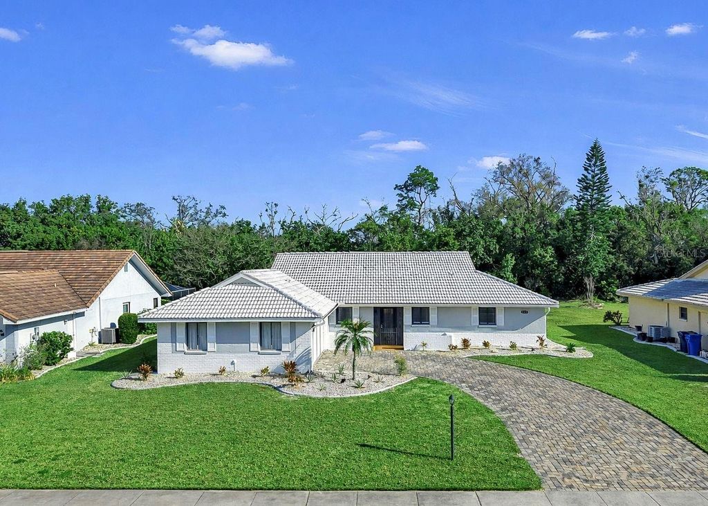 Photo of 1929 New Bedford Drive, Sun City Center, FL 33573 (MLS # TB8480412)