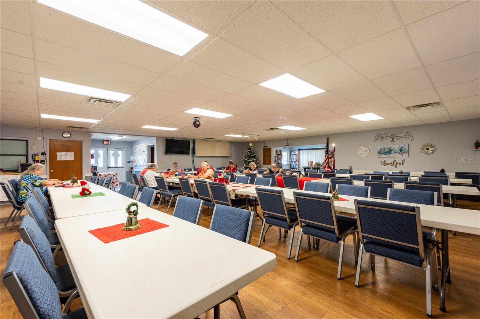 OAKS ROYAL - Residential