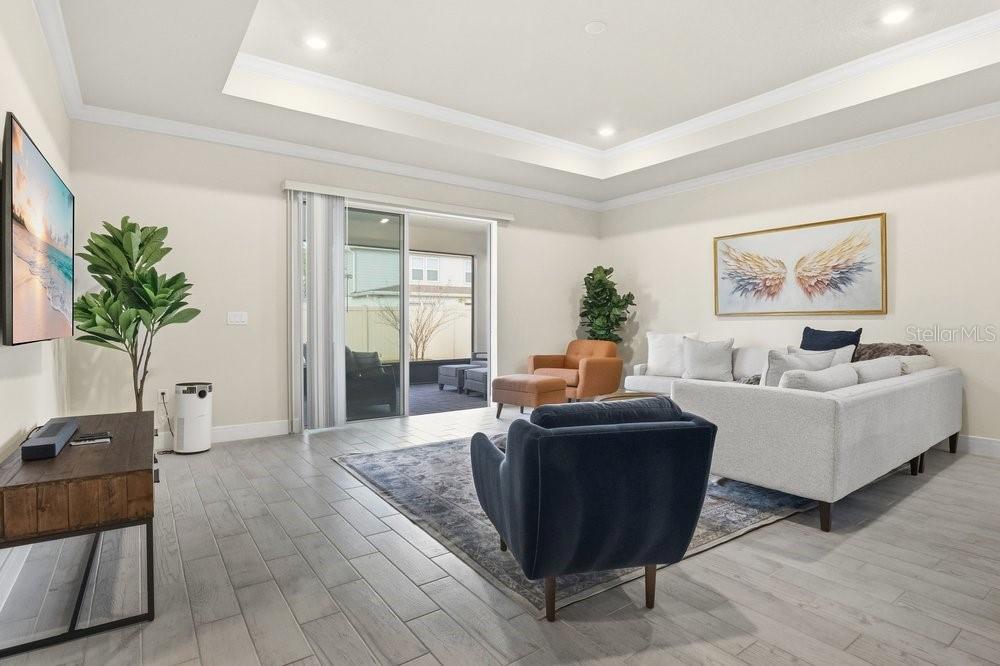 WINDING MDWS - Residential