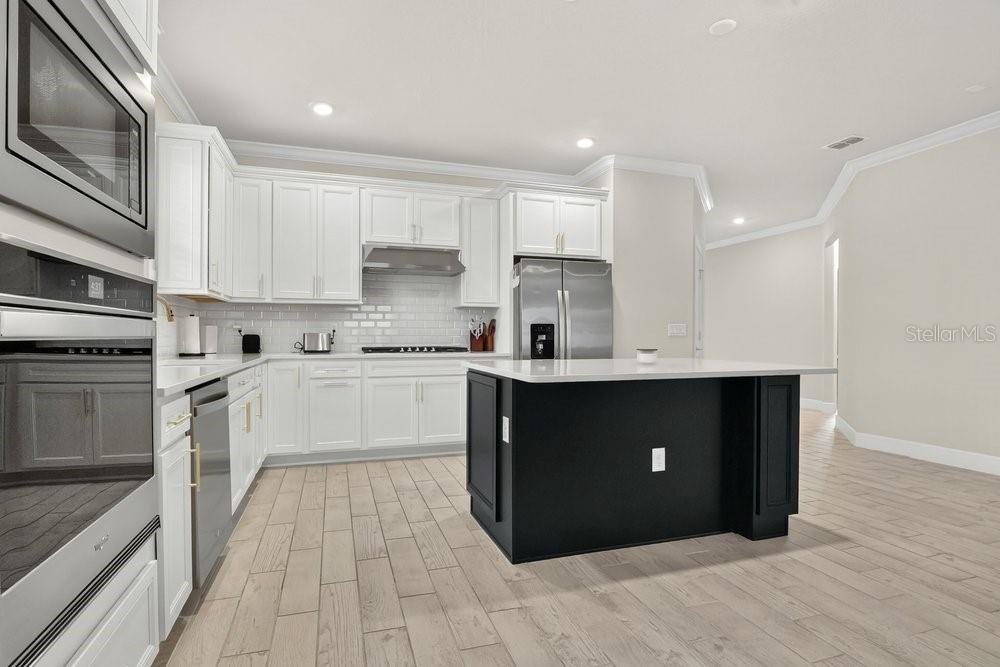 WINDING MDWS - Residential