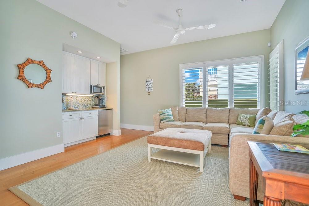 COLIN PARK - Residential