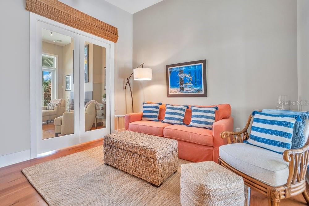 COLIN PARK - Residential